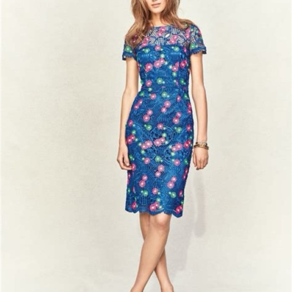 David Meister Floral embroidery Short Sleeve Dress Size 2 Venice Style